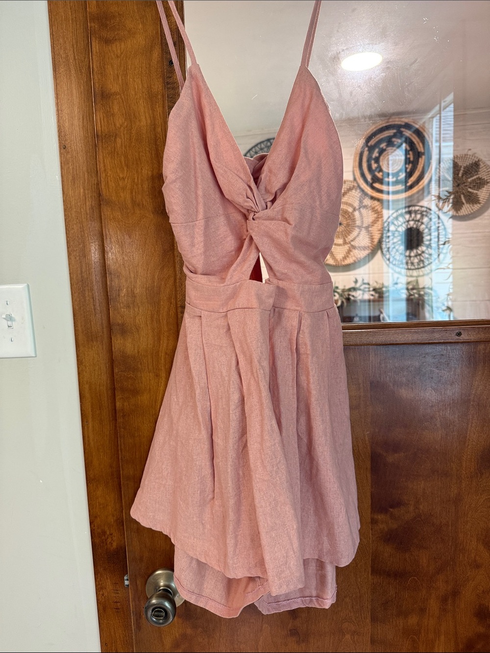 Women’s Sleeveless Twist-Front blush romper